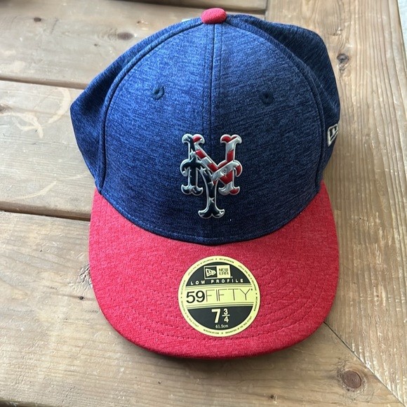 NY Mets 4th of July hat by 59FIFTY. Size 7 3/4 - Picture 2 of 4